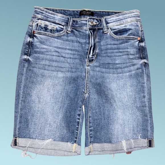 Judy Blue Pants - Judy Blue Light Wash Bermuda Denim Shorts Size 28
